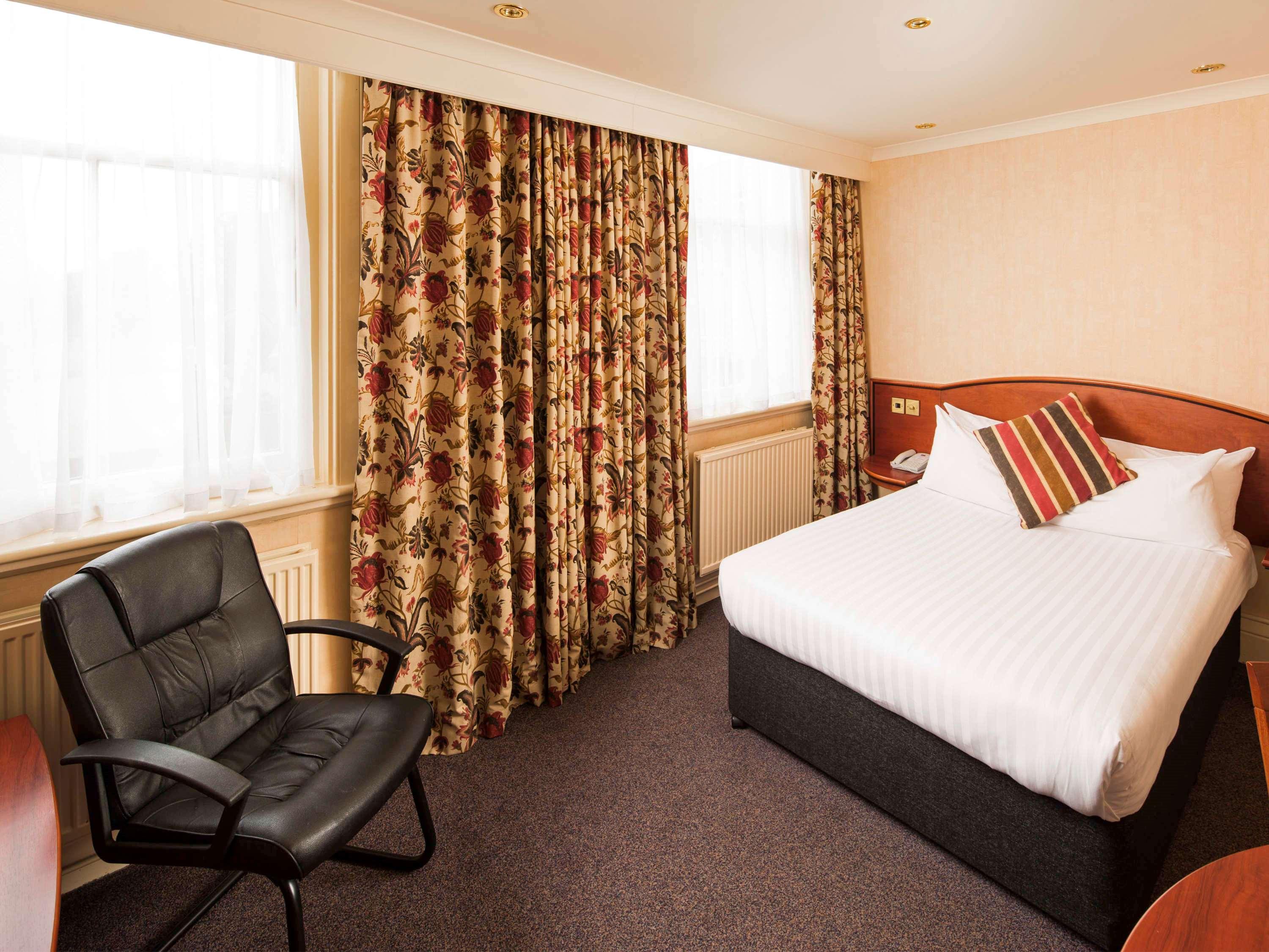 Mercure Burton Upon Trent, Newton Park Kültér fotó