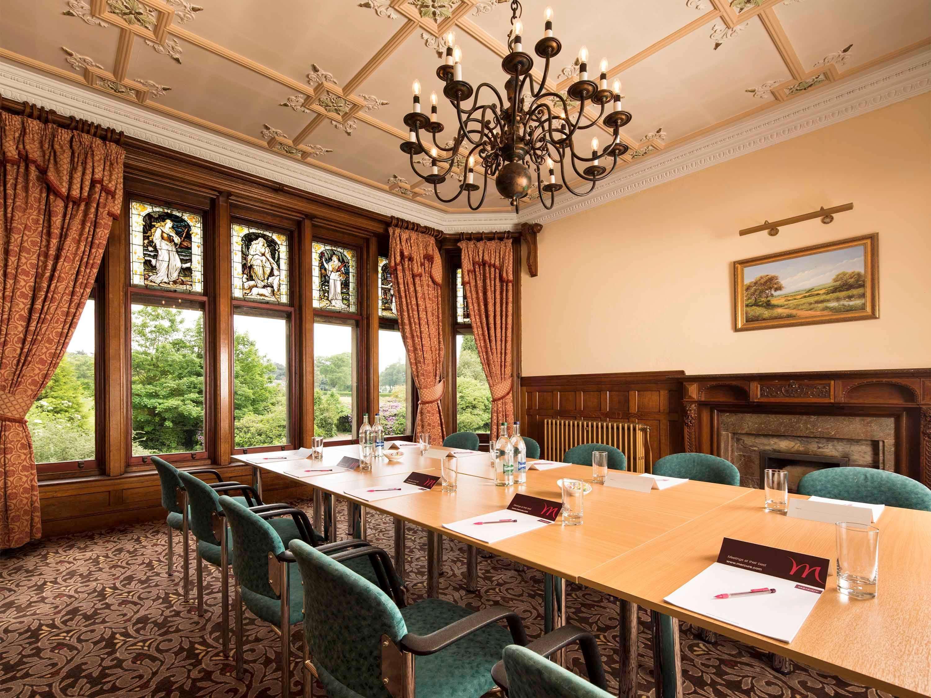 Mercure Burton Upon Trent, Newton Park Kültér fotó