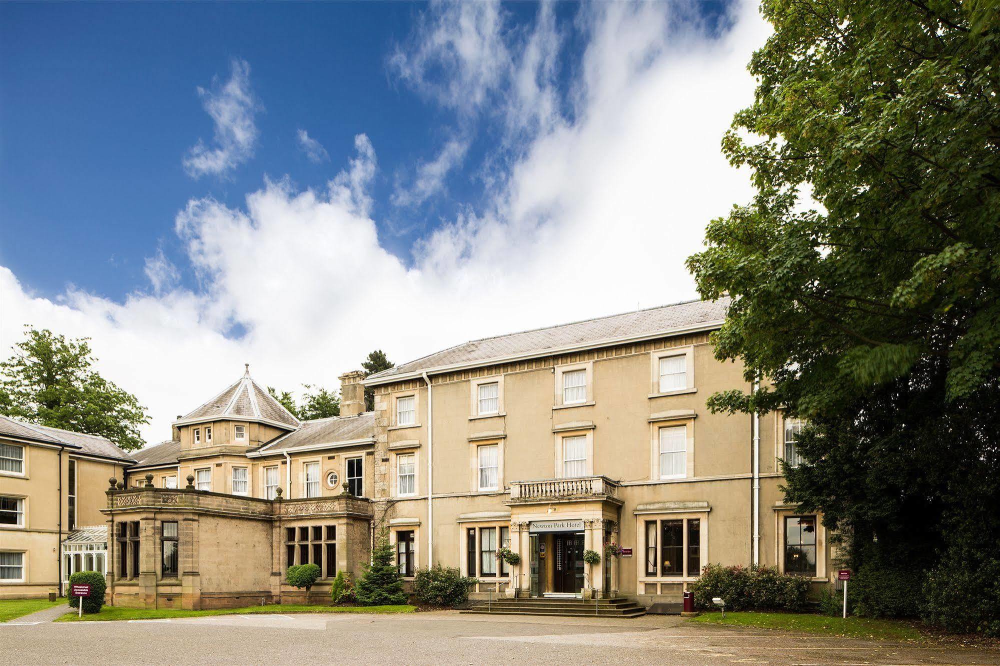 Mercure Burton Upon Trent, Newton Park Kültér fotó